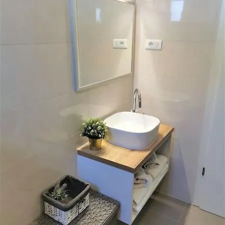 Apartment P1 Beachfront One Bedroom Rogoznica (Sibenik-Knin)